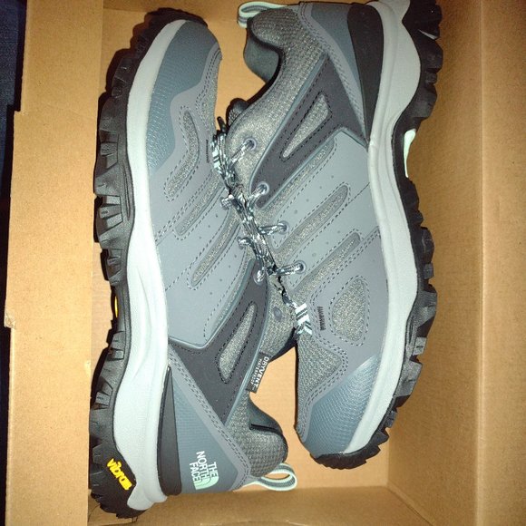 BRAND NEW The North Face Waterproof Hiking Shoes - Picture 1 of 3